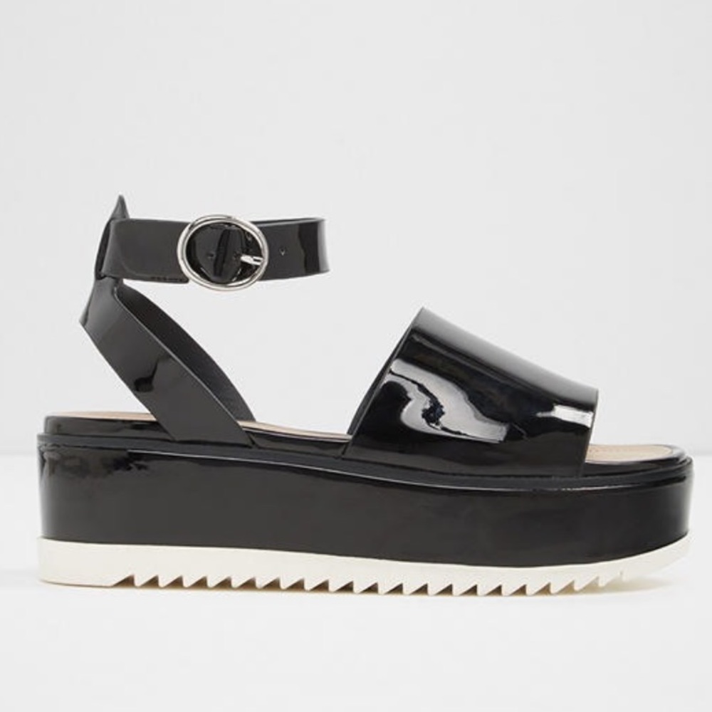 ✨Brand New Aldo Platform Sandal